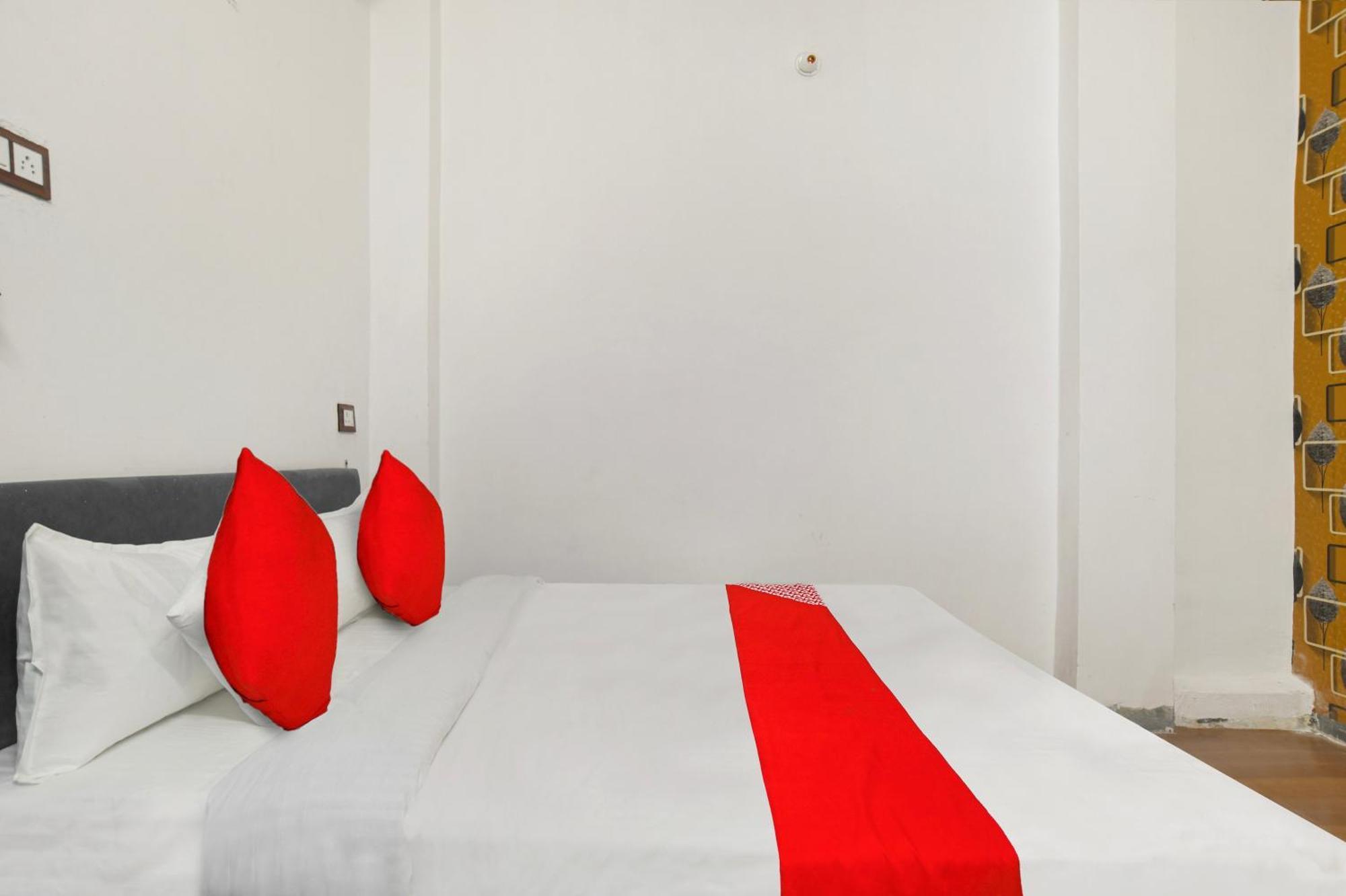 Oyo Flagship Hotel Shree United Індаур Екстер'єр фото